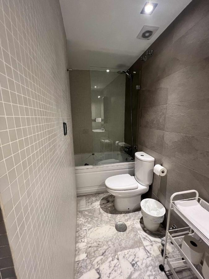 Atico San Bernardo Terraza Y Parking Incluido Lejlighed Sevilla Eksteriør billede