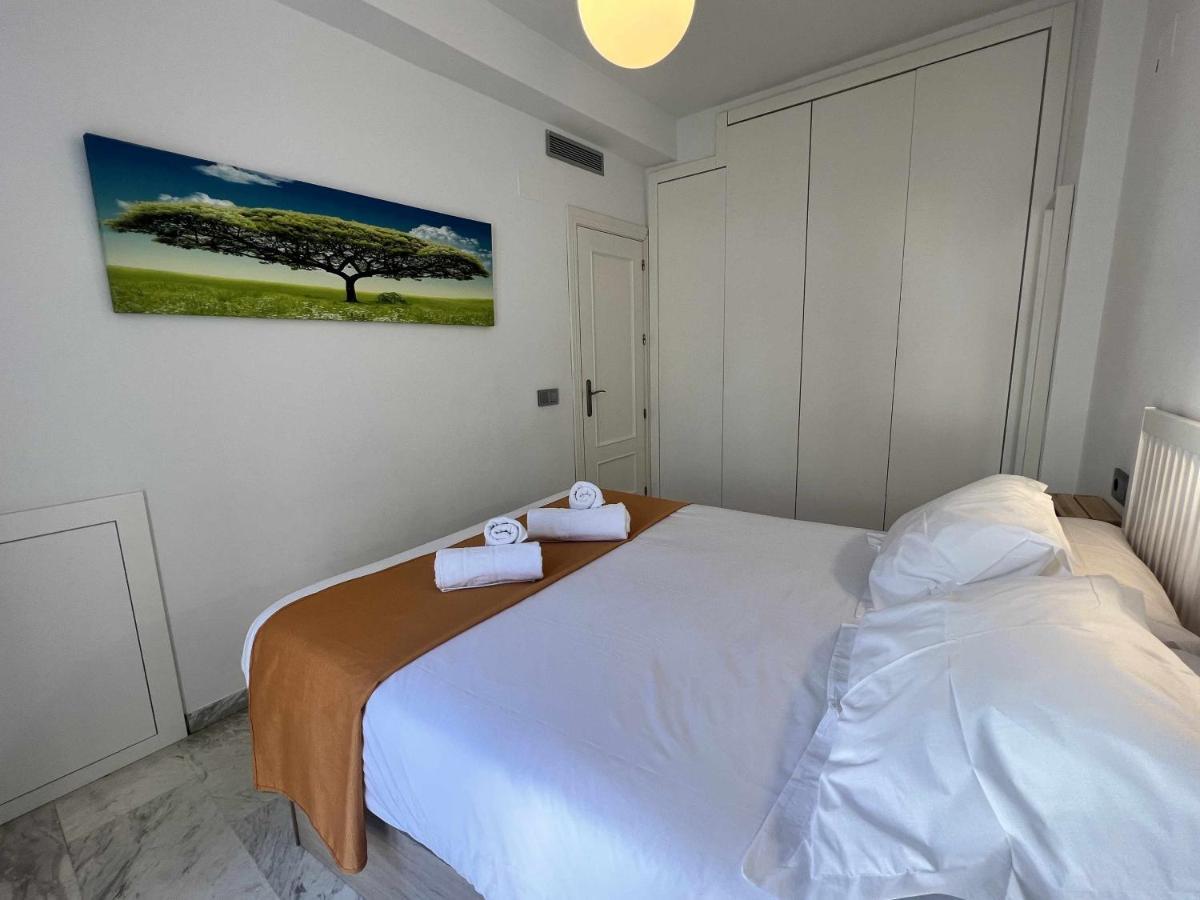 Atico San Bernardo Terraza Y Parking Incluido Lejlighed Sevilla Eksteriør billede